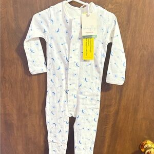 NWT Magnetic Me sleeper 9 months